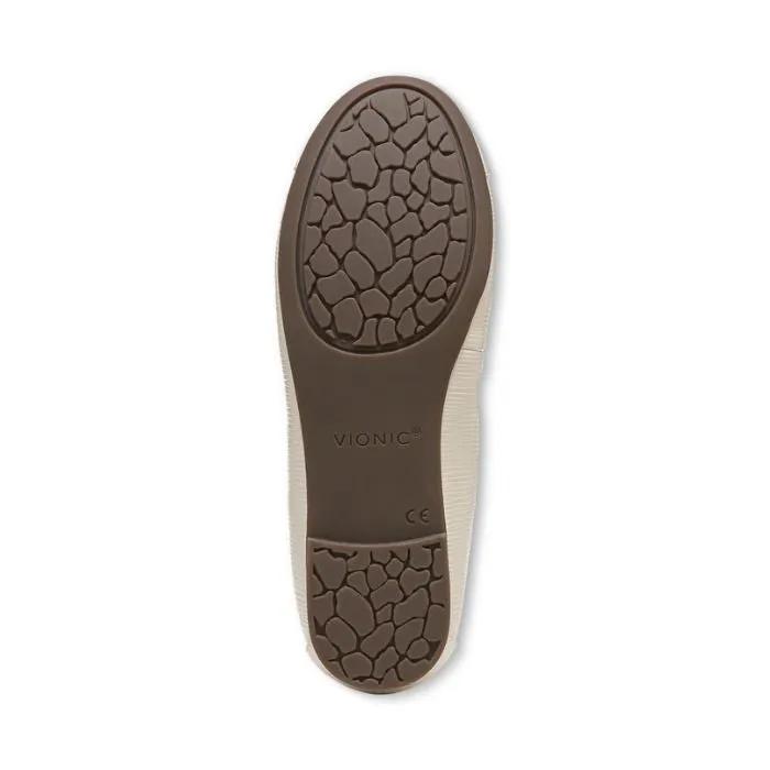 Amorie Ballet Flat