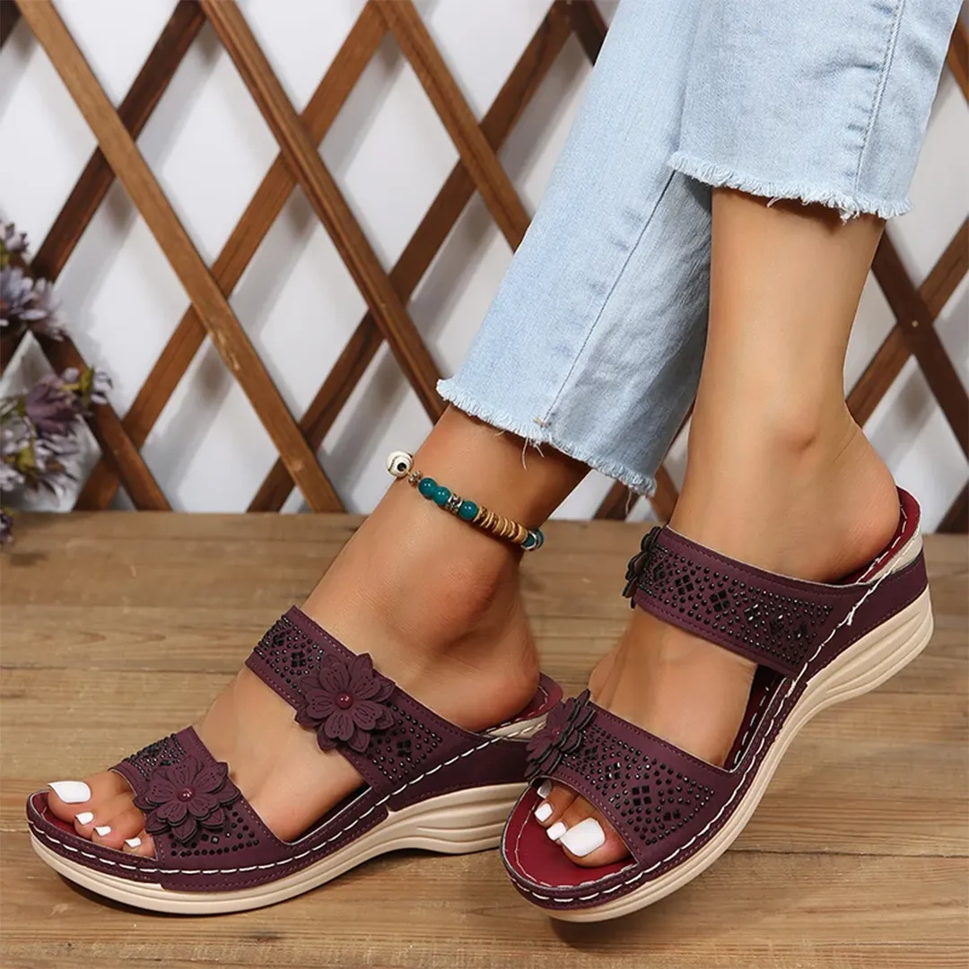 Blisscomfy Retro Studded Flowers Arch Support Slide Sandals