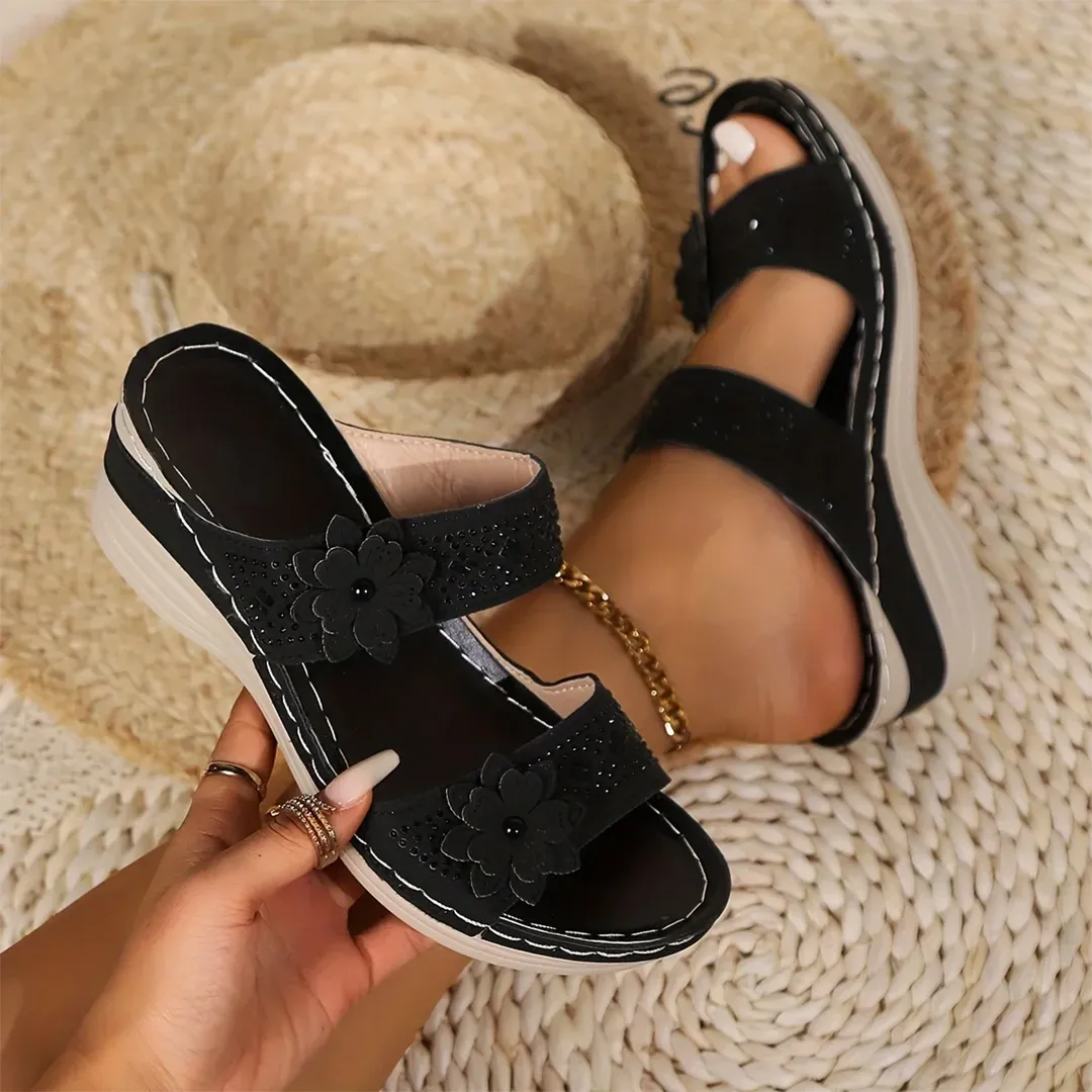 Blisscomfy Retro Studded Flowers Arch Support Slide Sandals