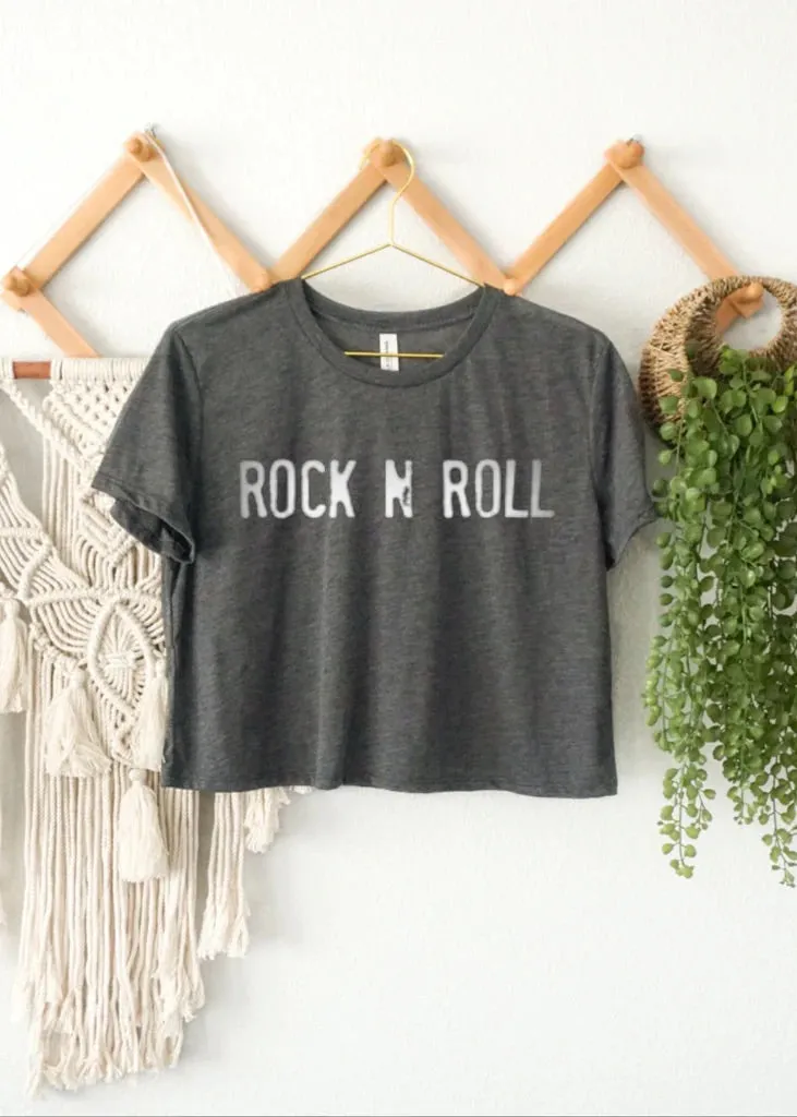 CROPPED ROCK N ROLL T SHIRT