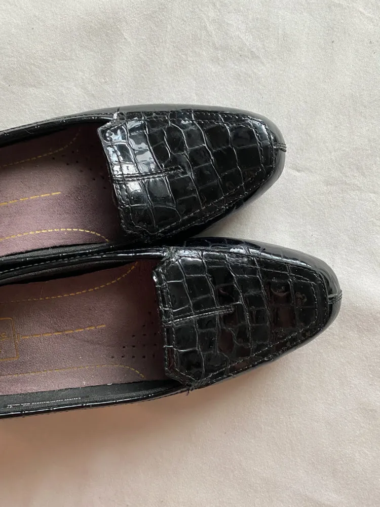 Donna's Croc Loafers