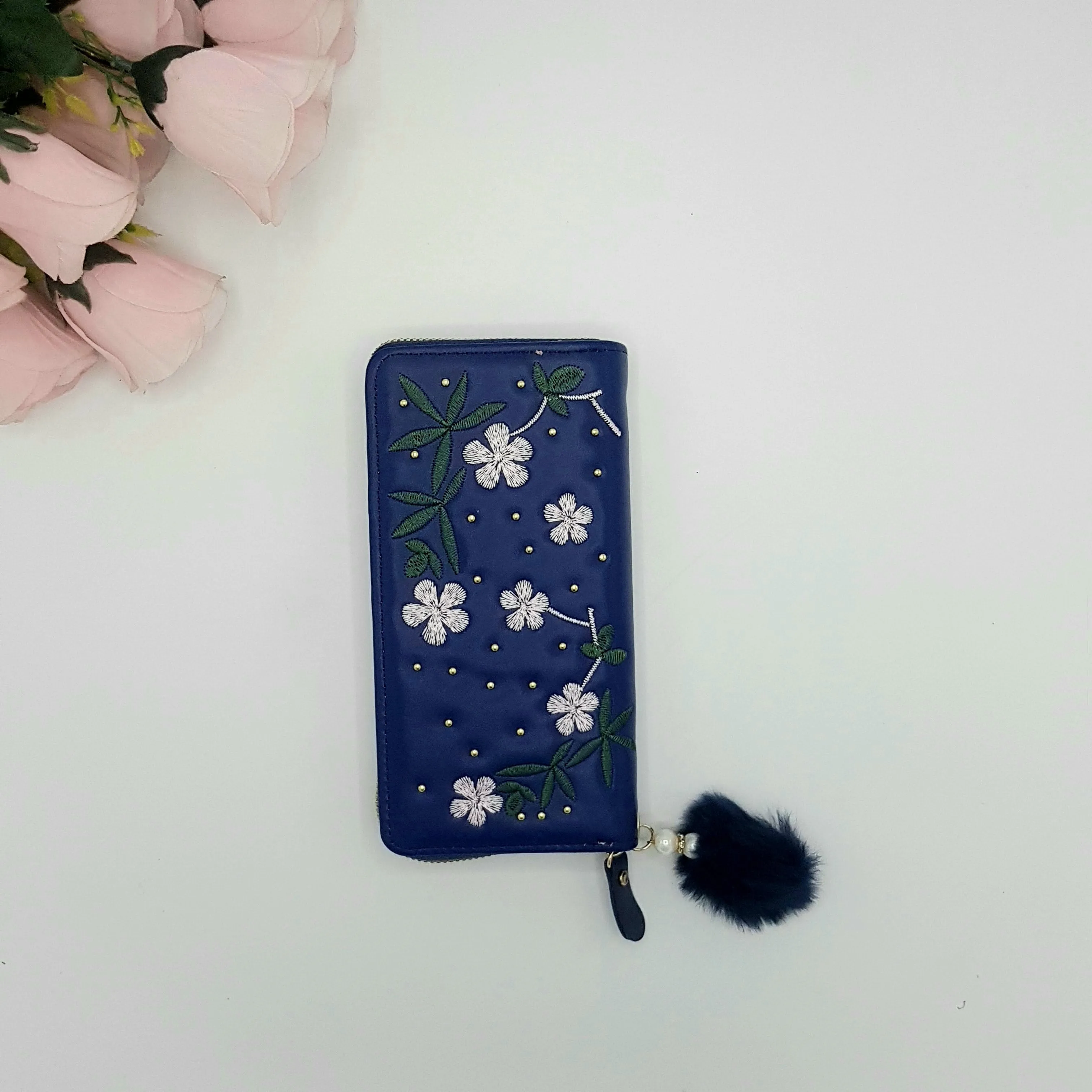 Fancy Hand Clutch For Ladies