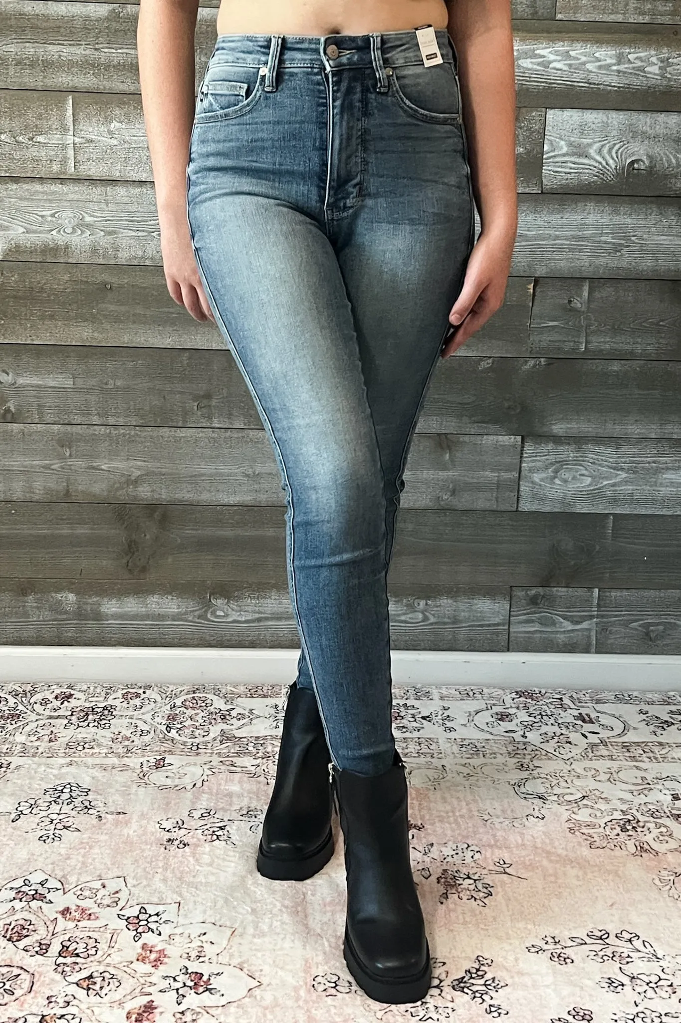 Judy Blue High Waist Tummy Control Top Contrast Wash Skinny Jeans