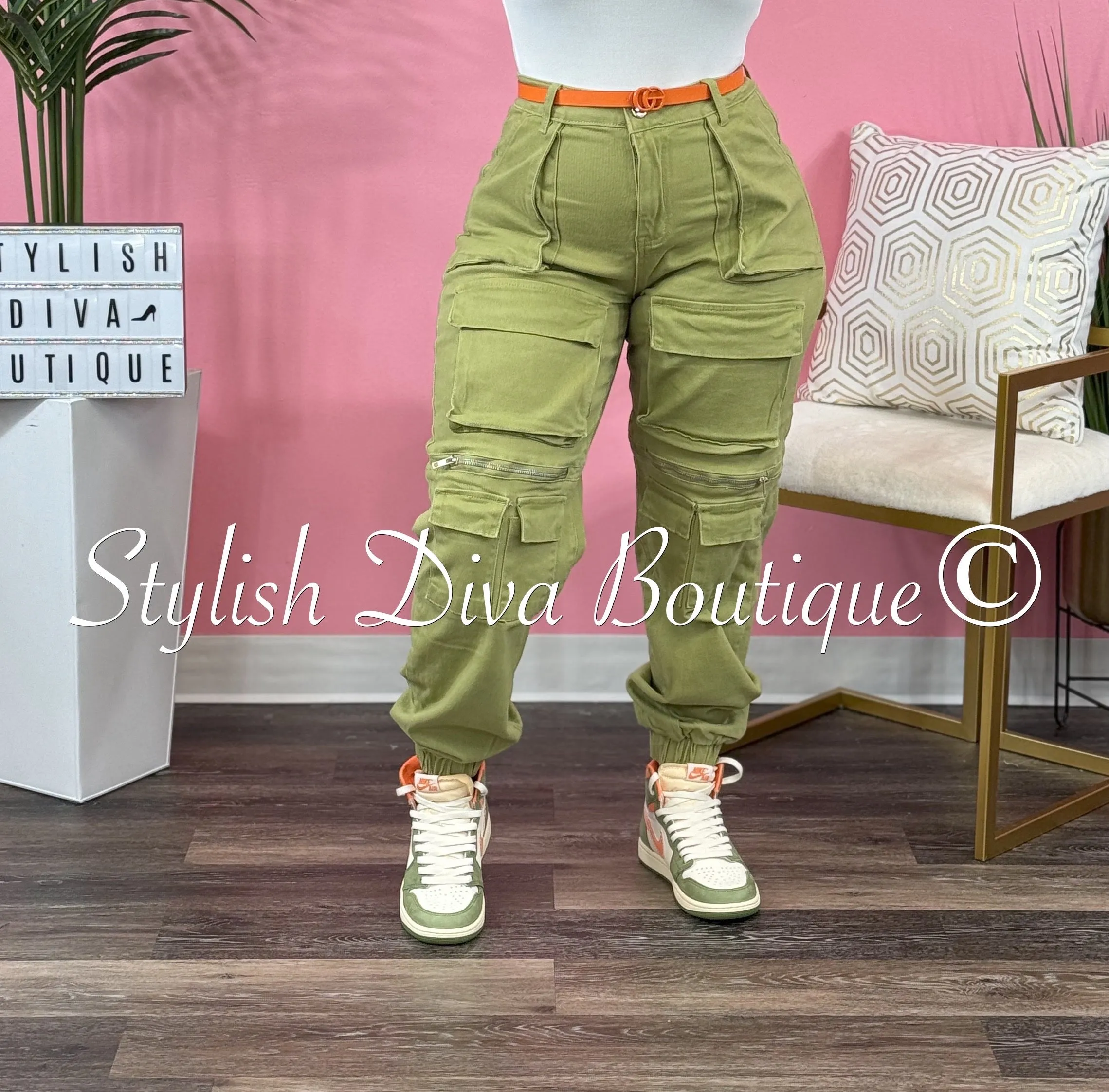Ms Commander Joggers (Sage Green)
