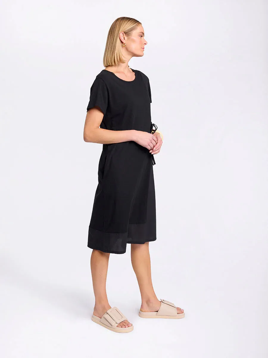 Short Sleeved Spliced Dress Black