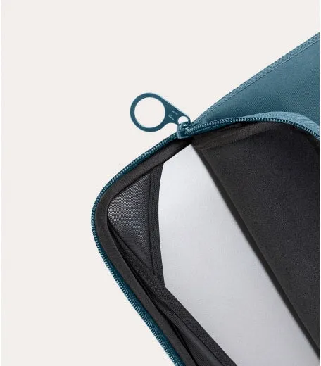 Tucano Neoprene Top Sleeve for MacBook 13" - Blue