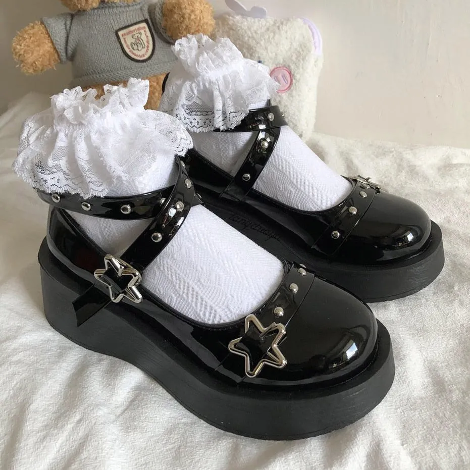 Women Cross-tied heels