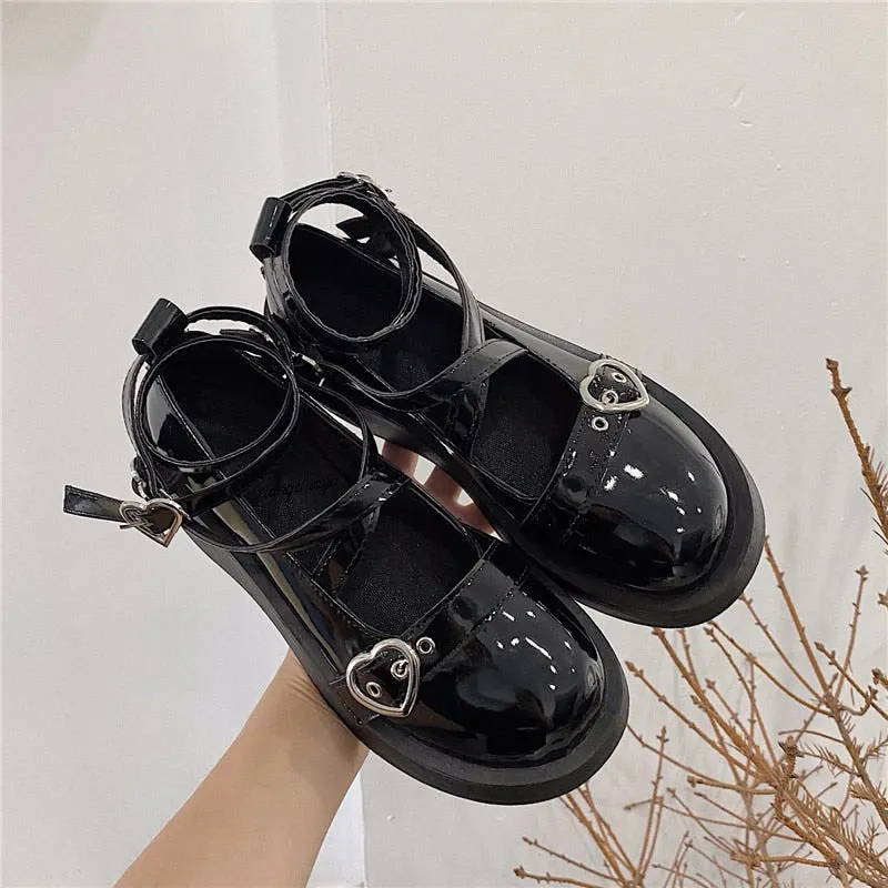Women Cross-tied heels