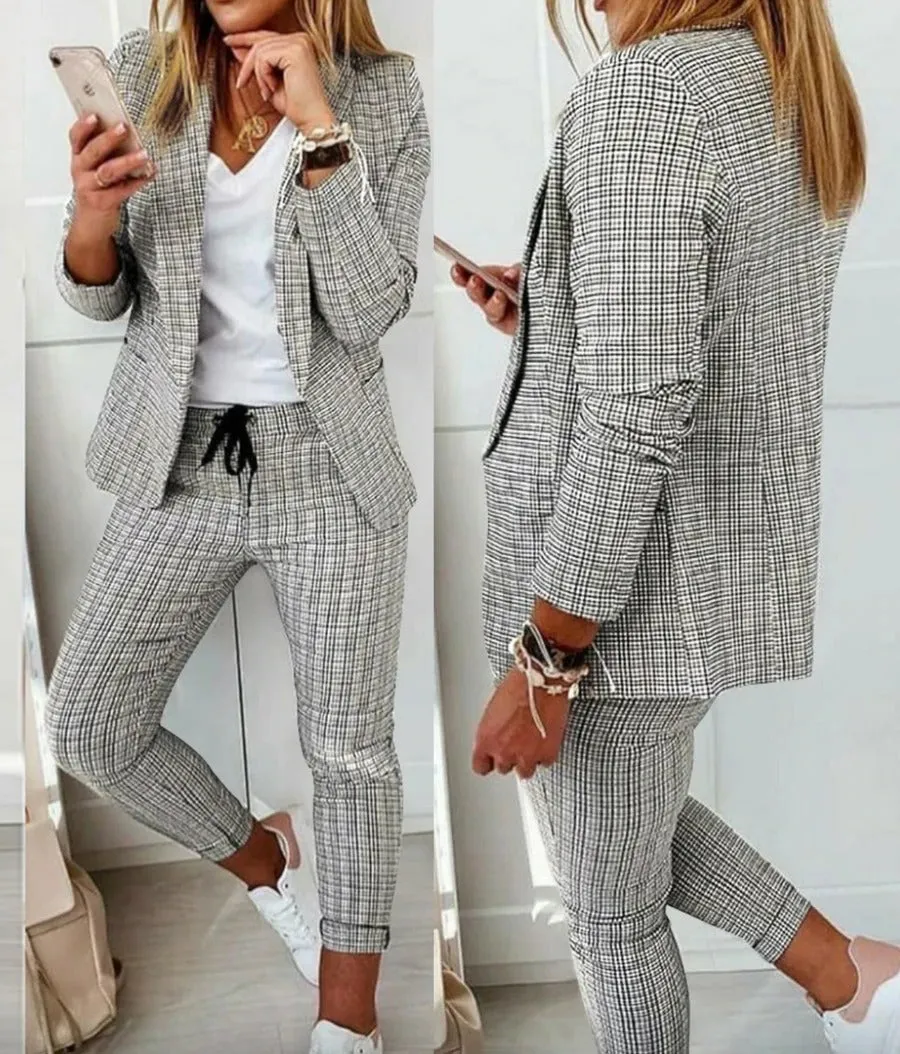Women's Checked Suit  Tailored Blazer & Slim-Fit Cropped Pants  Classic Lapel