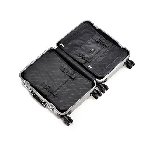 Zero Halliburton Geo Aluminum 2.0 Carry On 4-Wheel Spinner Silver