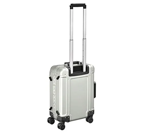 Zero Halliburton Geo Aluminum 2.0 Carry On 4-Wheel Spinner Silver