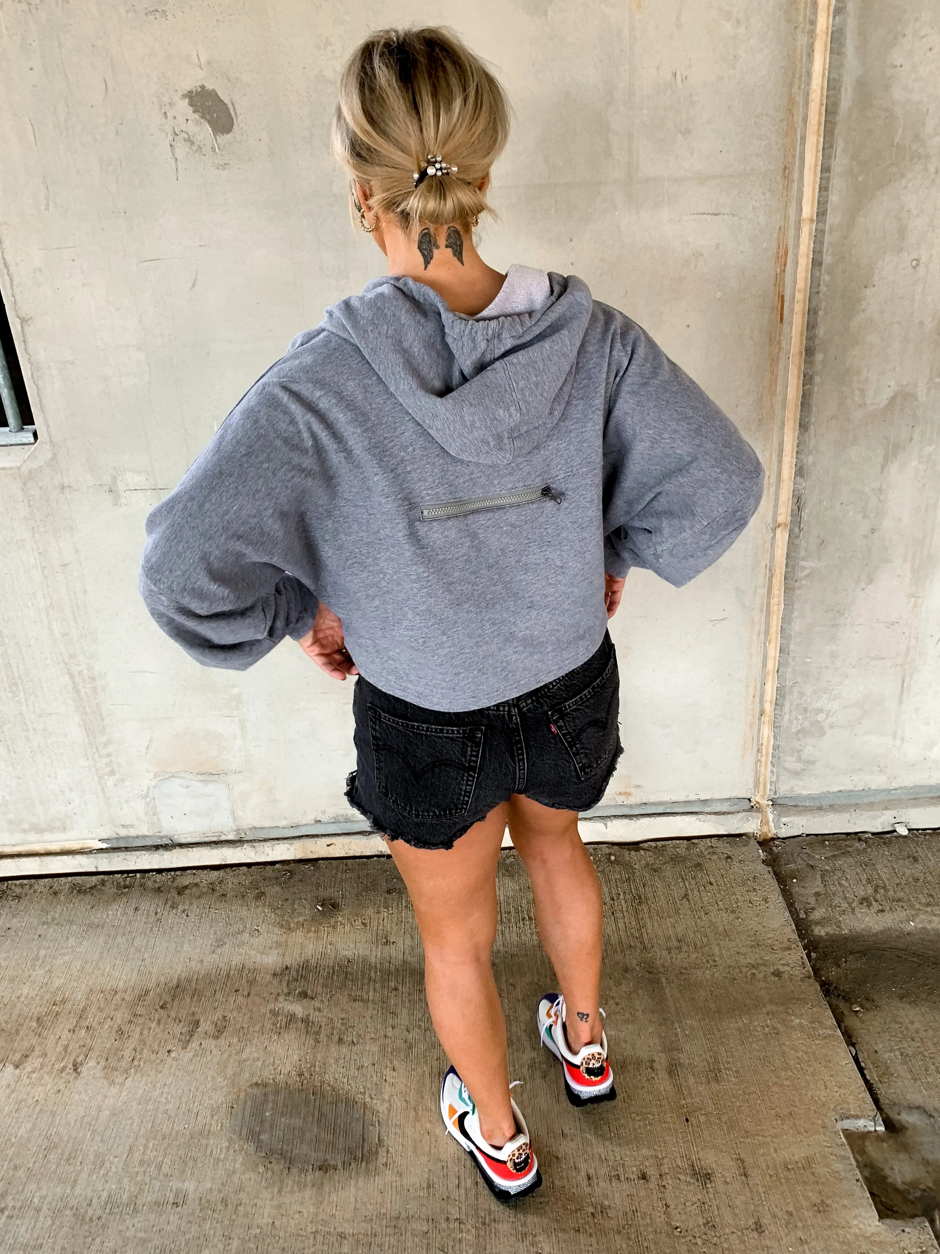 ZIPPED UP GREY HOODIE